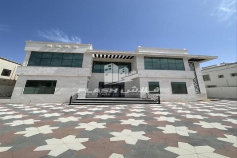 Вилла с 5 спальнями  №124538 2