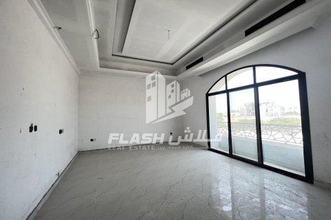 4 غرف نوم فيلا  رقم 124540 13