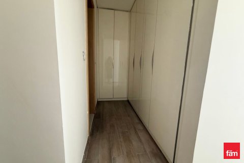Квартира с 2 спальнями в Даунтаун Дубай (Даунтаун Бурдж Дубай), ОАЭ №163331 9