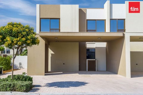 Townhouse de 3 dormitorios en Dubai, UAE No. 123316
