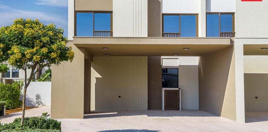 Townhouse de 3 dormitorios en Dubai, UAE No. 123316
