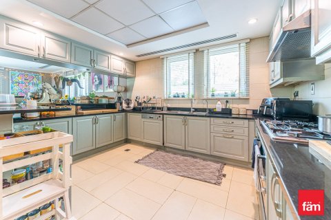 4 غرف نوم فيلا  رقم 123321 13