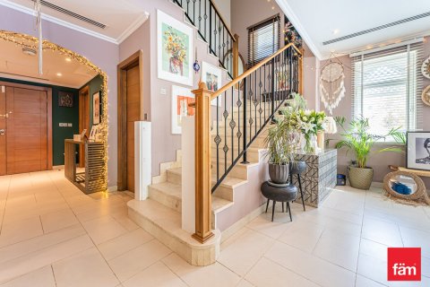 4 غرف نوم فيلا  رقم 123321 21