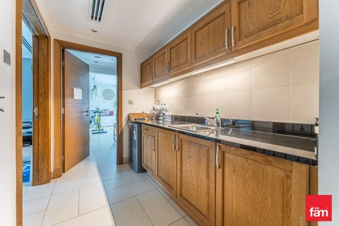 4 غرف نوم فيلا  رقم 123321 12