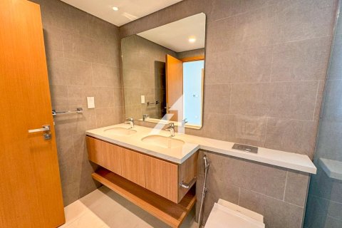 4 bedrooms Townhouse in Dubai Land, UAE No. 142276 16