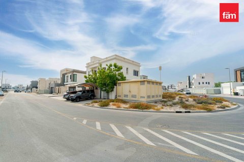 5 bedrooms Villa in Dubai, UAE No. 186358 31