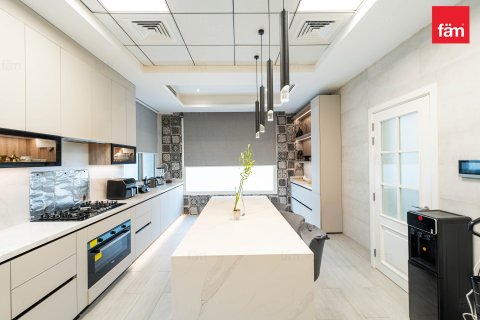 5 bedrooms Villa in Dubai, UAE No. 186358 7