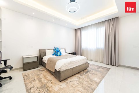 5 bedrooms Villa in Dubai, UAE No. 186358 24