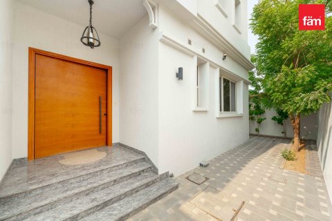 5 bedrooms Villa in Dubai, UAE No. 186358 28