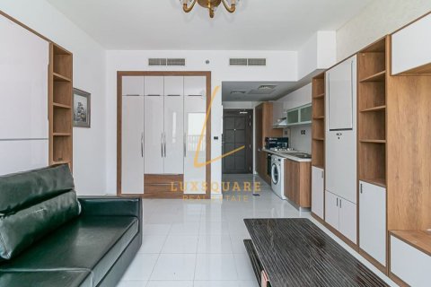 Studio Apartment in Al Furjan, UAE No. 200279 8