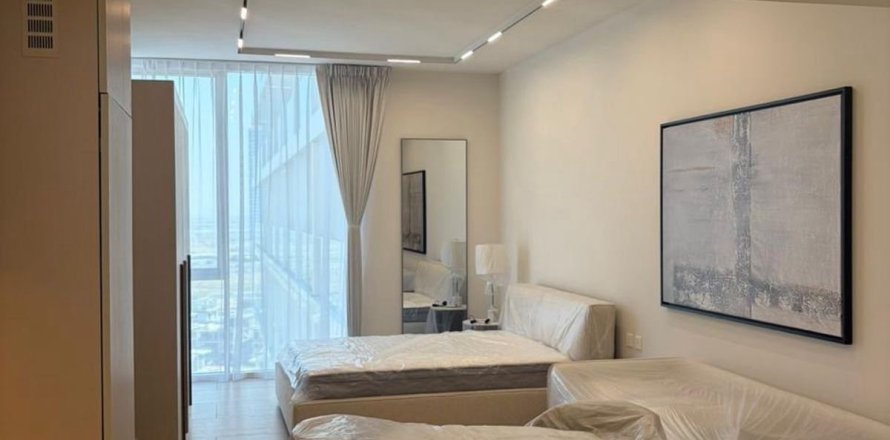 Studio Apartment in City of Arabia, UAE No. 200274