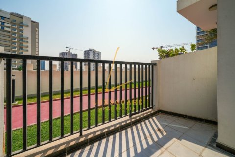 Studio Apartment in Al Furjan, UAE No. 200278 10