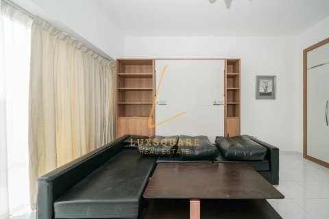 Studio Apartment in Al Furjan, UAE No. 200278 6