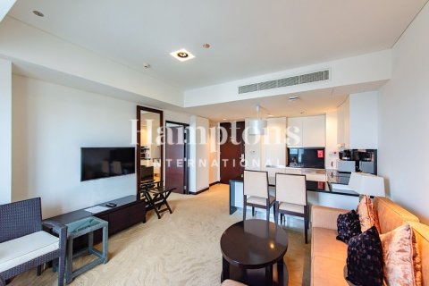 Квартира с 1 спальней в The Address Dubai Marina, ОАЭ №186871 9