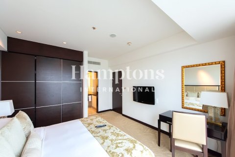 Квартира с 1 спальней в The Address Dubai Marina, ОАЭ №186871 8