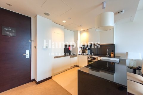 Квартира с 1 спальней в The Address Dubai Marina, ОАЭ №186871 12