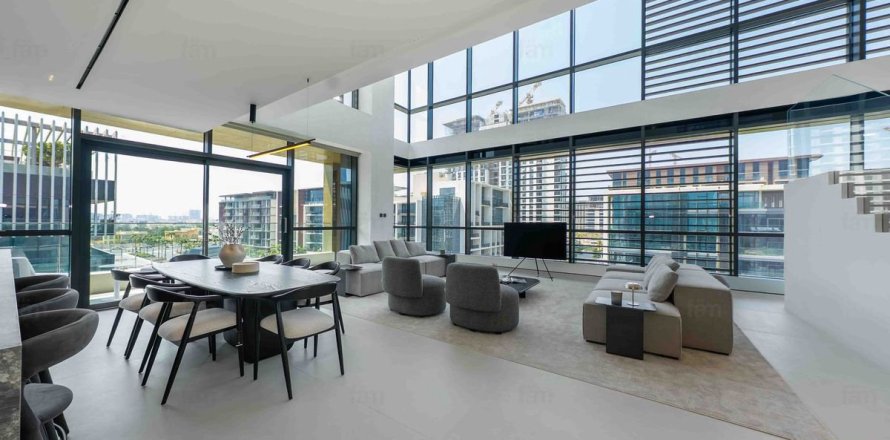 Apartment de 4 dormitorios en Al Wasl, UAE No. 125497