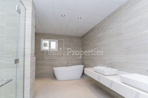 5 غرفة نوم  فيلا  رقم 125498 24