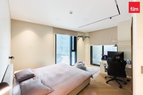 Квартира с 3 спальнями  №125495 13