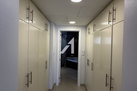 Вилла с 5 спальнями в Meadows, ОАЭ №140130 20