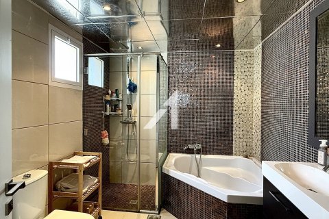 Вилла с 5 спальнями в Meadows, ОАЭ №140130 22