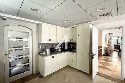 Вилла с 5 спальнями в Meadows, ОАЭ №140130 11