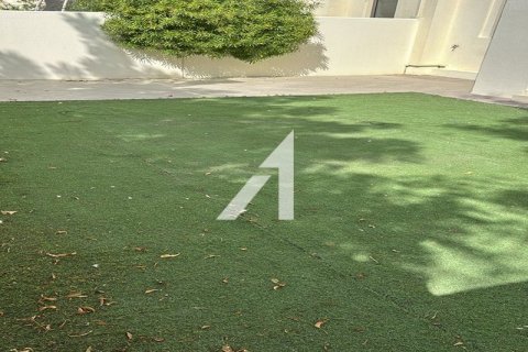 Вилла с 3 спальнями в Mira Oasis, ОАЭ №140131 21