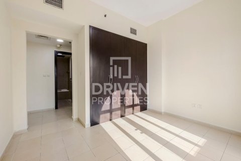 Apartment de 1 dormitorio en District 15, UAE No. 191169 8