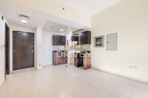 Apartment de 1 dormitorio en District 15, UAE No. 191169 6