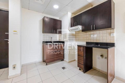 Apartment de 1 dormitorio en District 15, UAE No. 191169 10
