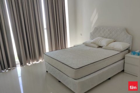 Квартира с 2 спальнями в Дубай, ОАЭ №146179 3