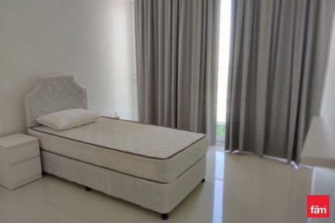 Квартира с 2 спальнями в Дубай, ОАЭ №146179 16