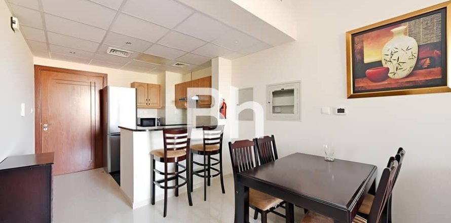 1 bedroom Apartment in Dubai Sports City, UAE No. 172022
