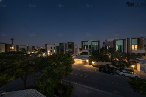 Вилла с 6 спальнями в Meydan, ОАЭ №198522 26