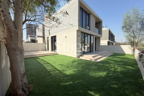 Villa de 4 dormitorios en Club Villas at Dubai Hills, UAE No. 185768
