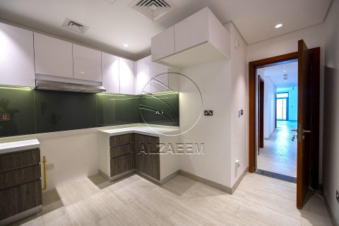 2 غرف نوم شقة في Tourist Club Area, الإمارات العربية المتحدة رقم 27021 16