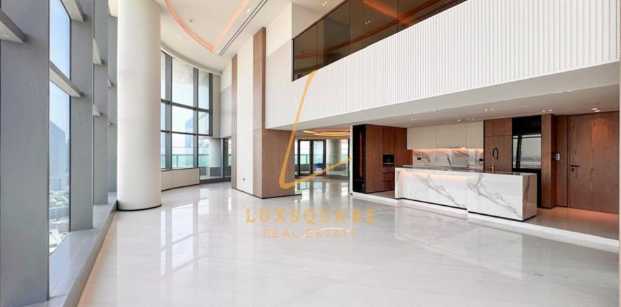 3 bedrooms Penthouse in Dubai, UAE No. 198891