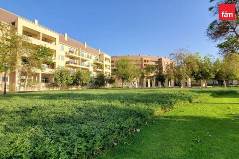 Apartment de 2 dormitorios en Motor City, UAE No. 185230 22