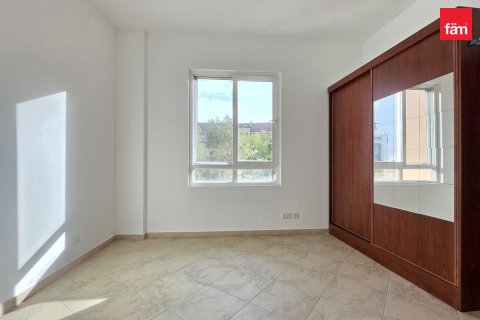Apartment de 2 dormitorios en Motor City, UAE No. 185230 7