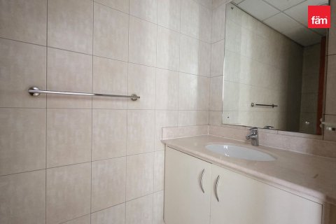Apartment de 2 dormitorios en Motor City, UAE No. 185230 18