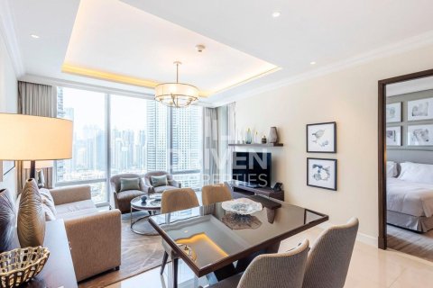 Квартира с 1 спальней в The Address Residence Fountain Views, ОАЭ №192895 12