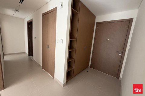 Квартира с 2 спальнями в Дубай, ОАЭ №145254 4