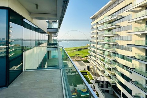 Квартира с 2 спальнями  №127744 2