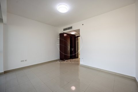 3 bedrooms Apartment No. 127745 12