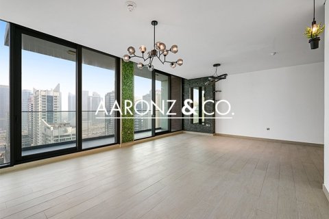 Apartment de 2 dormitorios en LIV Residence, UAE No. 132966 5