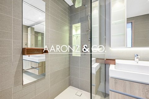 Apartment de 2 dormitorios en LIV Residence, UAE No. 132966 19