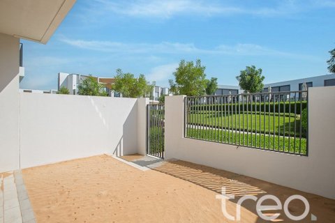 3 غرف نوم فيلا في Dubai South (Dubai World Central), الإمارات العربية المتحدة رقم 173741 20