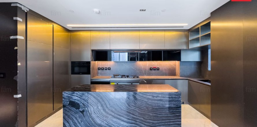 Appartement de 4 chambres à Business Bay, UAE No. 161755