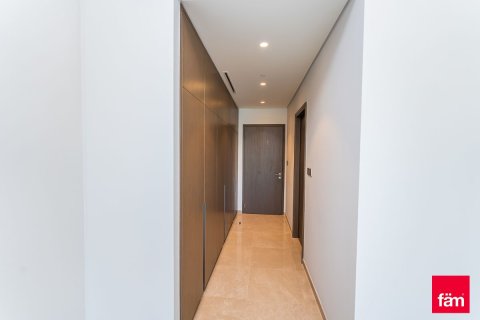 3 bedrooms Apartment in Dubai, UAE No. 161756 24