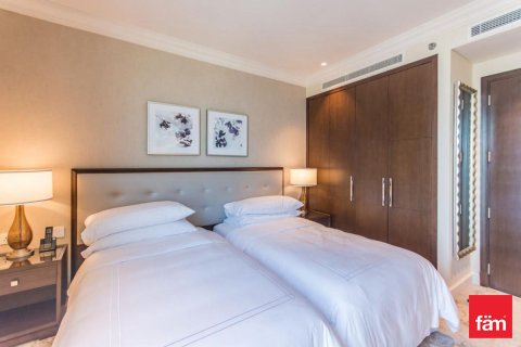 3 bedrooms Apartment in Downtown Dubai (Downtown Burj Dubai), UAE No. 161750 7